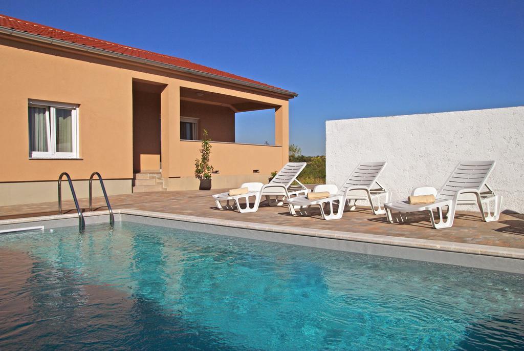 Holiday Home Luka Zadar Zewnętrze zdjęcie