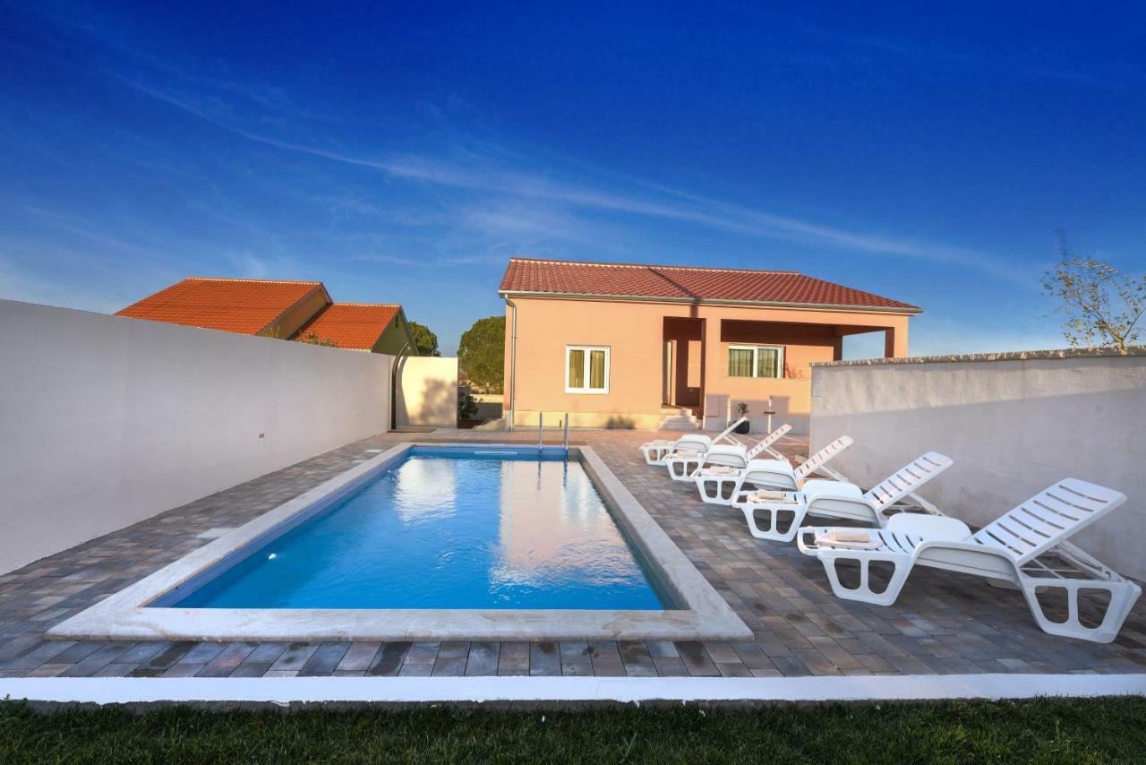 Holiday Home Luka Zadar Zewnętrze zdjęcie