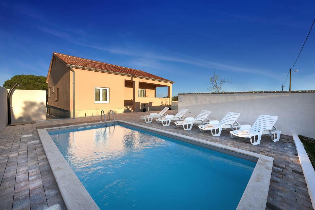 Holiday Home Luka Zadar Zewnętrze zdjęcie
