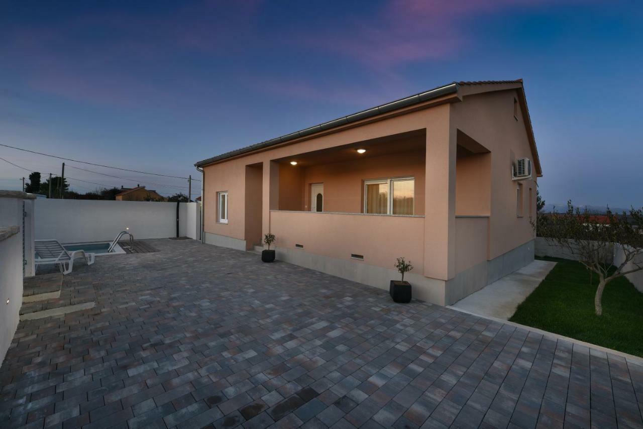 Holiday Home Luka Zadar Zewnętrze zdjęcie
