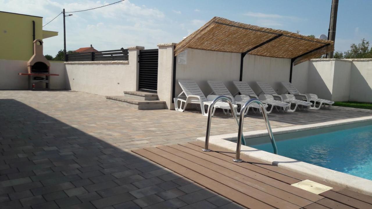 Holiday Home Luka Zadar Zewnętrze zdjęcie